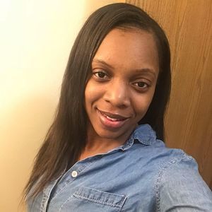 Meet your Posher, Janekqua